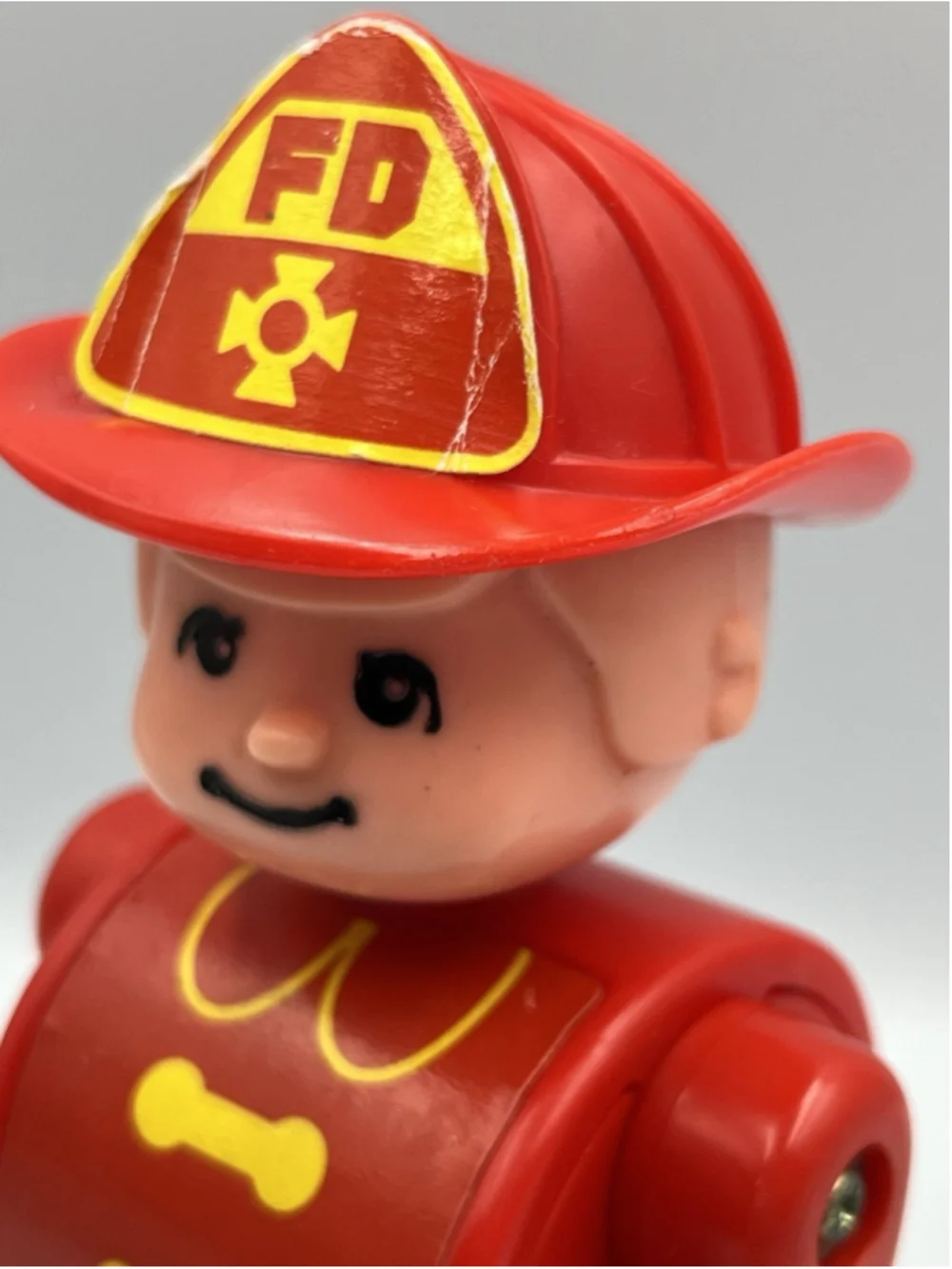 VINTAGE PUSHKINS Vintage Fire Man TOMY 1976 Push N Go Action Figure